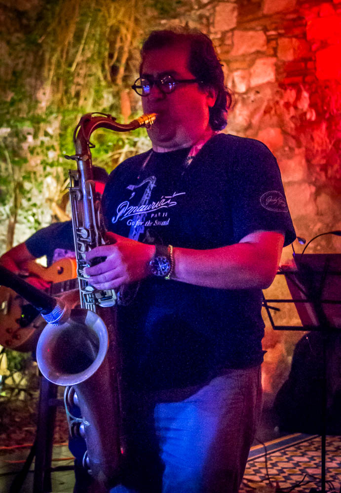 Juan Alzate - Saxophone