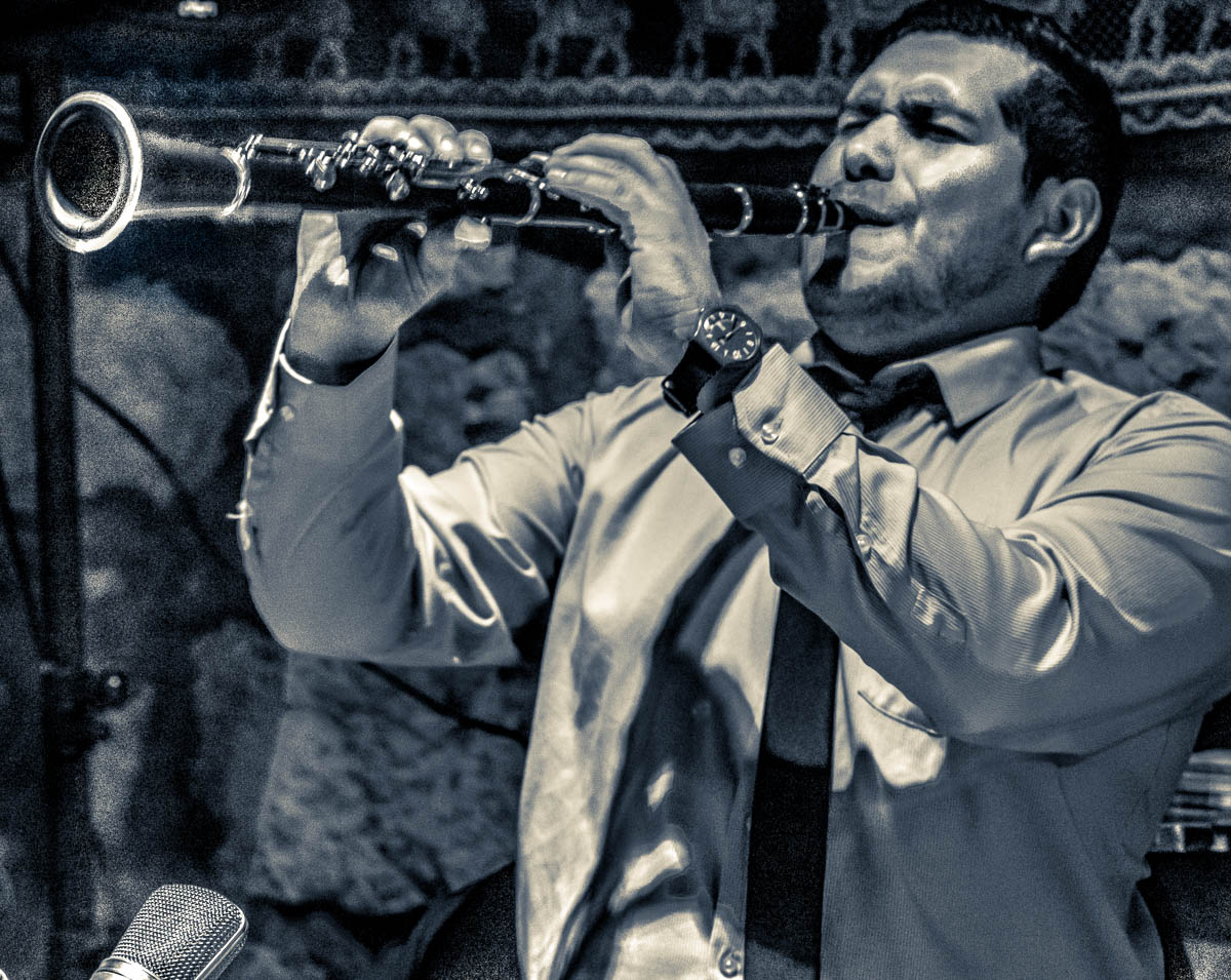 Gadjo GTO (Jazz Manouche): Edgar Estrada - Clarinete. Marcos Martinez - Bajo Laloc Vallejo - Batería. Jacobo Hechem - Guitarra