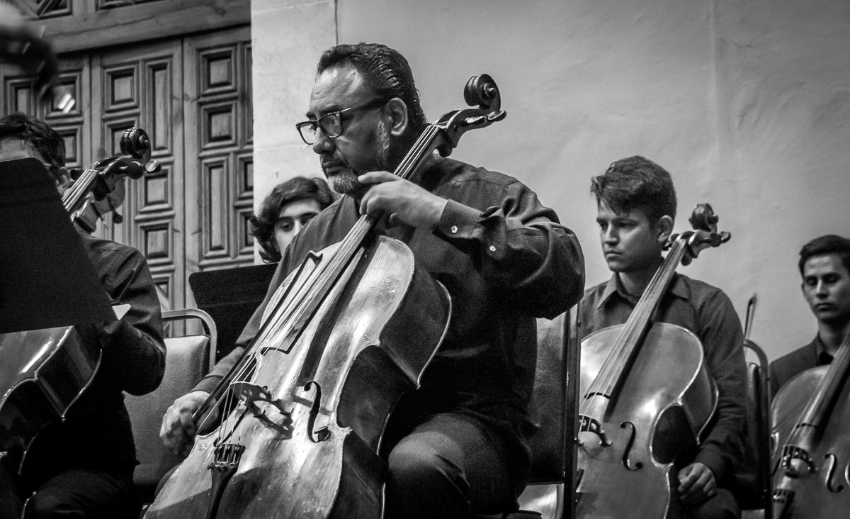 Cuerdas de Luz, Homenaje a la Mtra Gellya Dubrova, Orquestra del Conservatorio de las Rosas, Director Mtro Jose Luis Galvez - Morelia, Michoacan, Mexico
